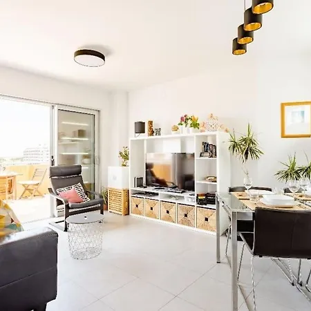 アパート Beachfront Duplex Penthouse With Pool, Rooftop, Sea View