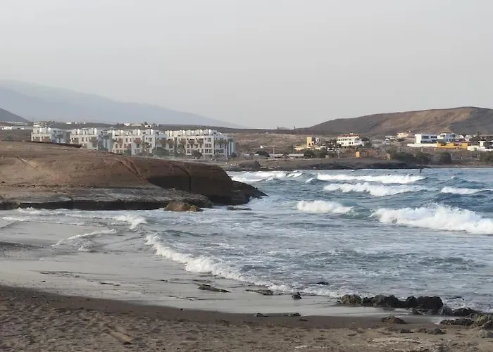 Beachfront Duplex Penthouse With Pool, Rooftop, Sea View Appartement *