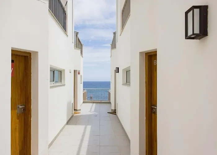 Appartement Beachfront Duplex Penthouse With Pool, Rooftop, Sea View *