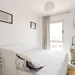 公寓 Beachfront Duplex Penthouse With Pool, Rooftop, Sea View 厄尔梅达诺