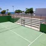 Beachfront Duplex Penthouse With Pool, Rooftop, Sea View 厄尔梅达诺