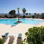 公寓 Beachfront Duplex Penthouse With Pool, Rooftop, Sea View *
