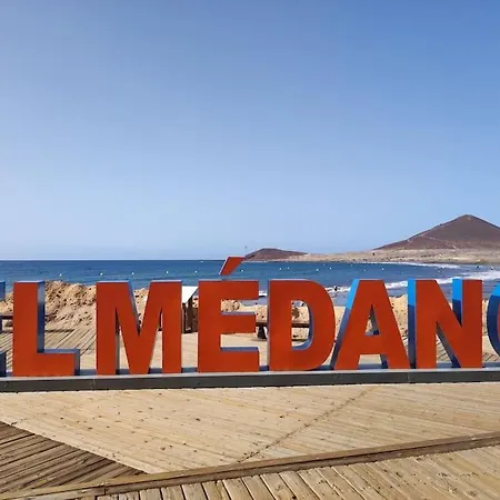 公寓 Beachfront Duplex Penthouse With Pool, Rooftop, Sea View