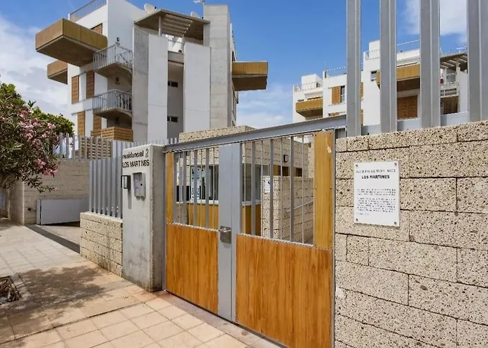 Beachfront Triplex Penthouse With Pool, Rooftop, Sea View Appartamento El Médano