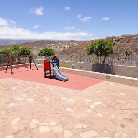 Beachfront Duplex Penthouse With Pool, Rooftop, Sea View Apartment El Médano